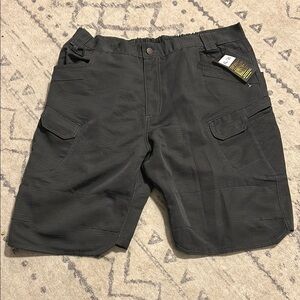 Men's Gray Cargo Shorts